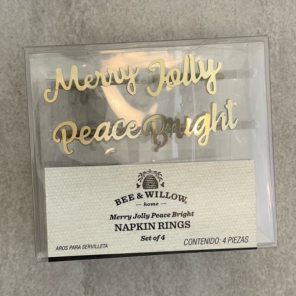Bee & Willow Napkin Rings Set Of 4 Christmas Gold Jolly Merry Peace Bright NEW - Picture 6 of 8